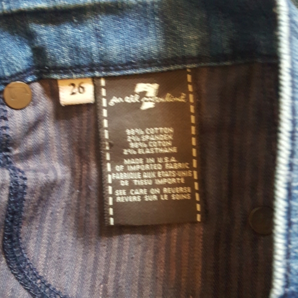 7 for all mankind studded jean shorts - Picture 4 of 5